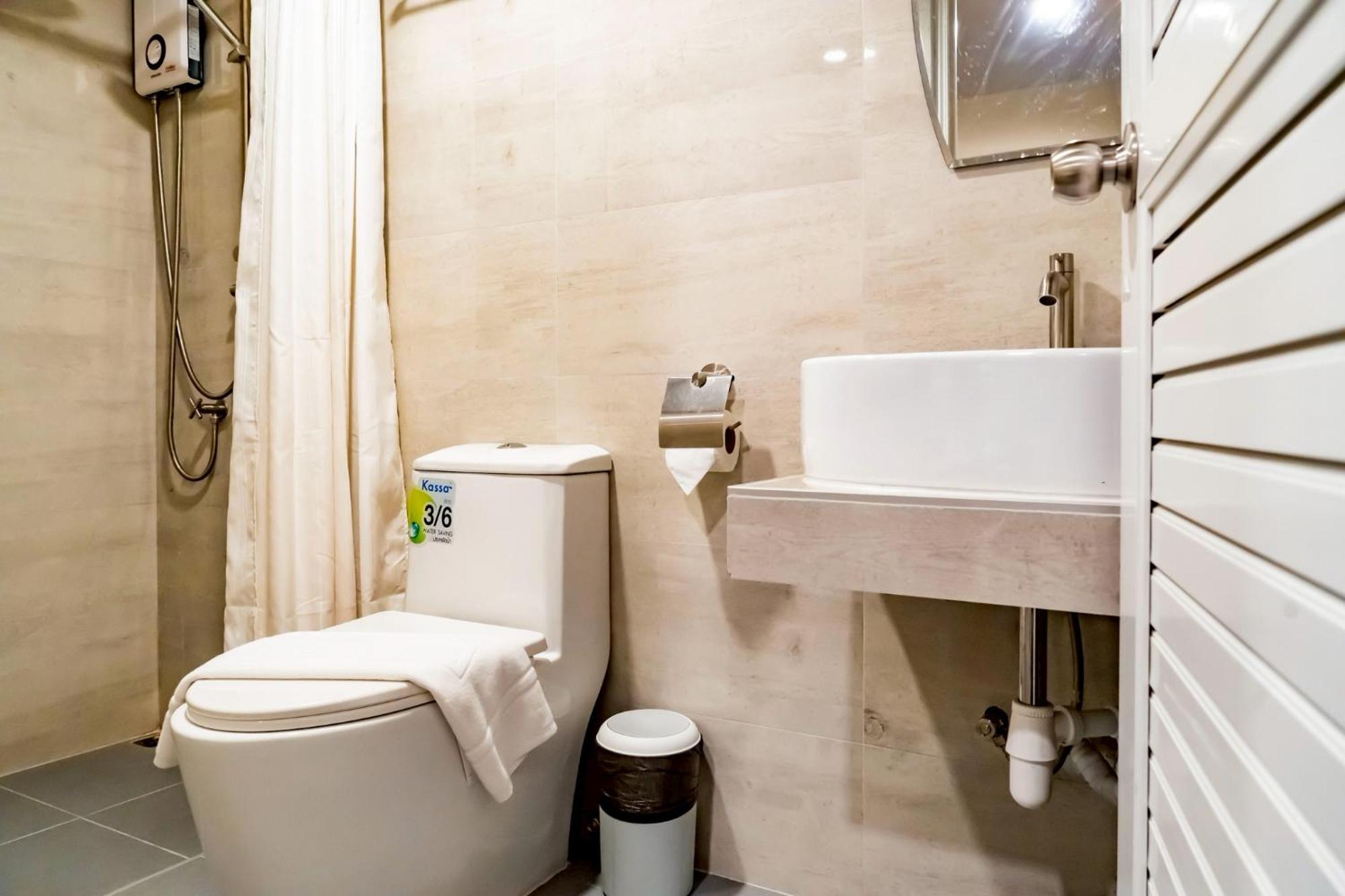 Ployburi Boutique Hotel Chanthaburi Luaran gambar